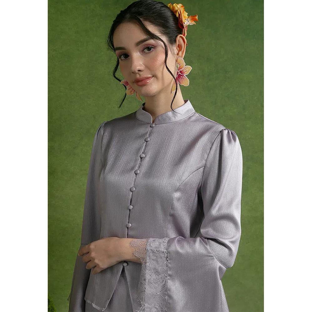Кебая Melati с расклешенными рукавами 3