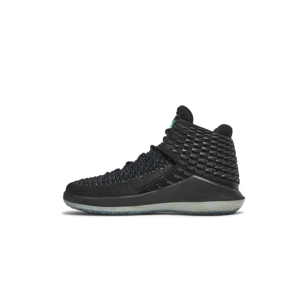 Кроссовки Air Jordan 32 'Black Cat' 3