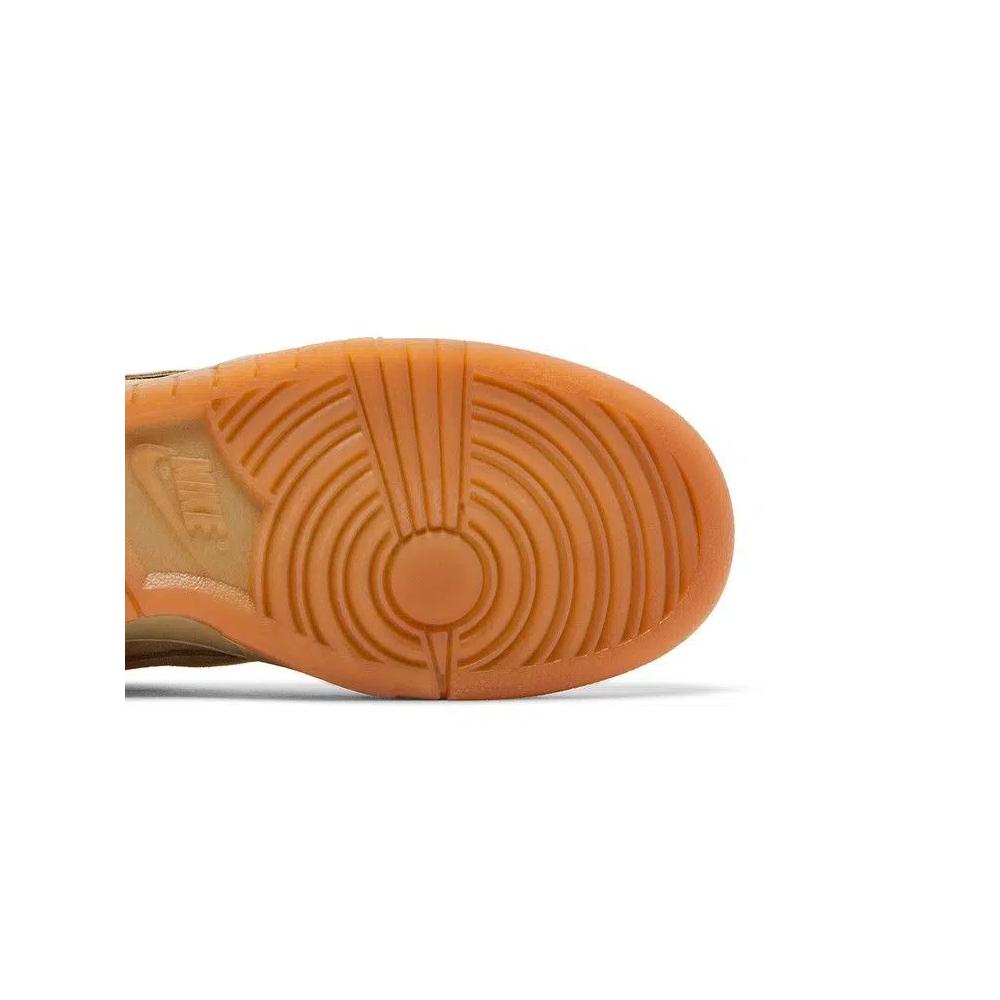 Кроссовки Nike Dunk Low SB Pro B 'Parachute Beige' 5