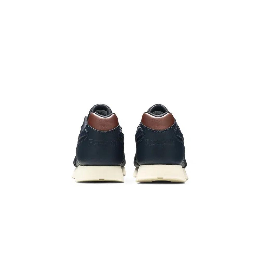 Повседневные беговые кроссовки Reebok Classic Harman Run 'Vector Navy' 6