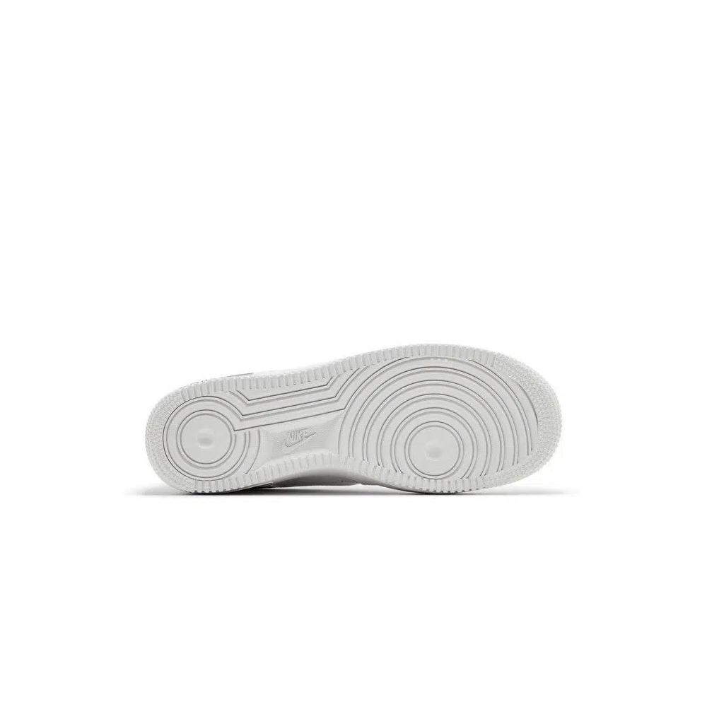 Кроссовки Nike Air Force 1 LV8 3 GS 'Multiple Logos' 4
