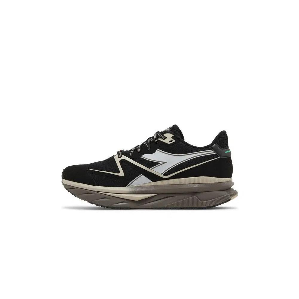 Кроссовки Diadora Atomo V7000 'Black Smoke Grey' 3