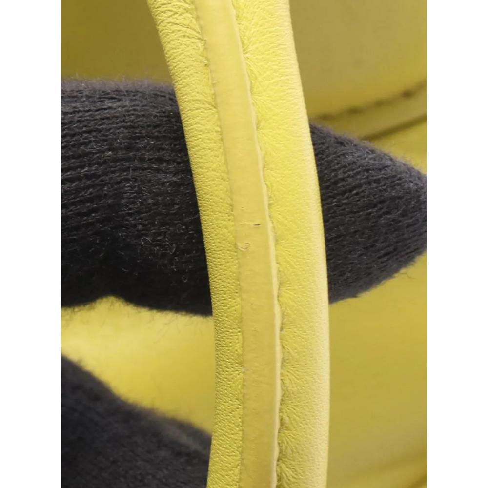 Сумка-сэтчел Nappa Soft Padded Re Edition 2002 Moon (2010-2026 годы) 2