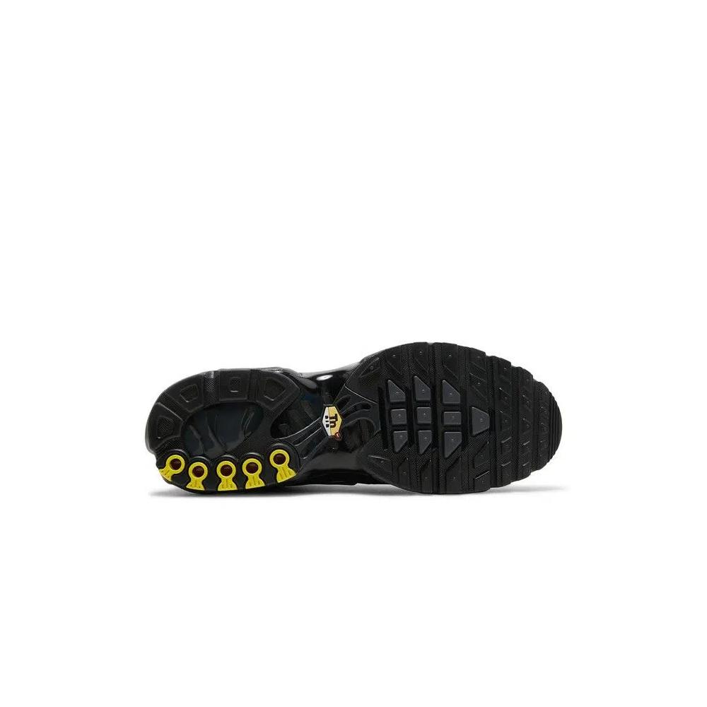 Кроссовки Nike Air Max Plus 'Triple Black' 4