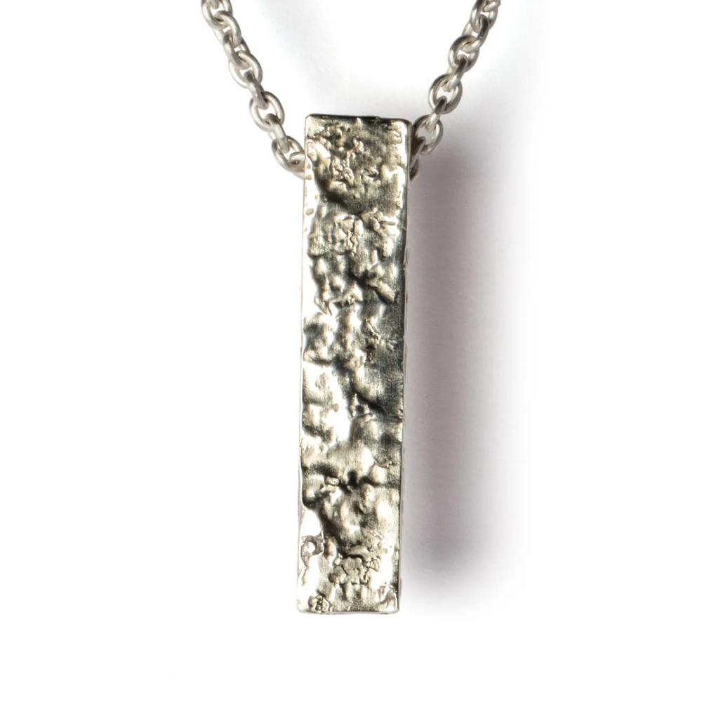Фактурное колье Amulet 1