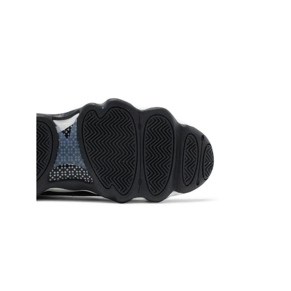 Кроссовки Air Jordan Pro Strong 'Black White' 5