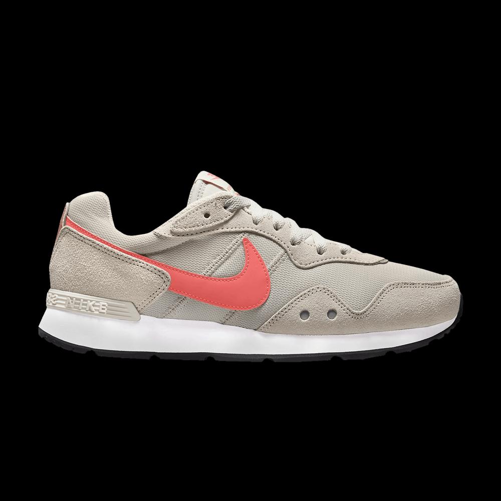 Ботинки Nike Wmns Venture Runner Wide 'Light Bone Magic Ember' 1