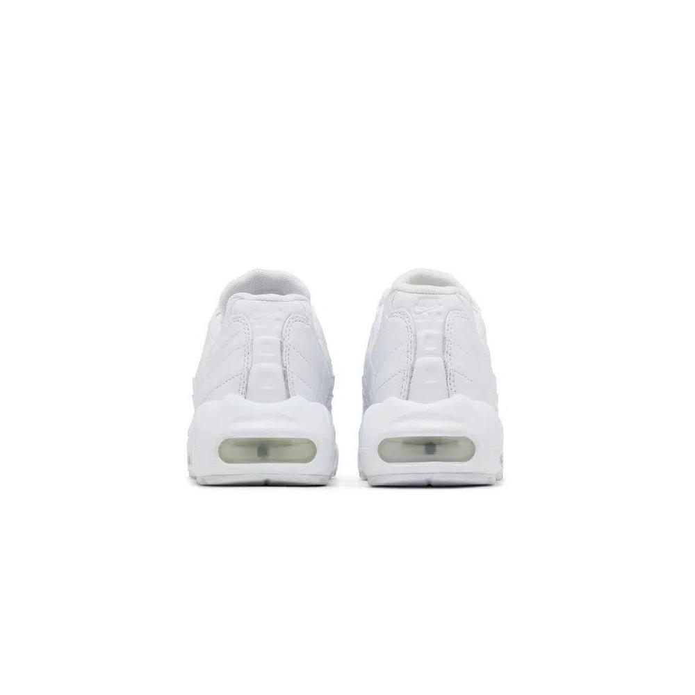 Кроссовки Nike Wmns Air Max 95 Next Nature 'Triple White' 6