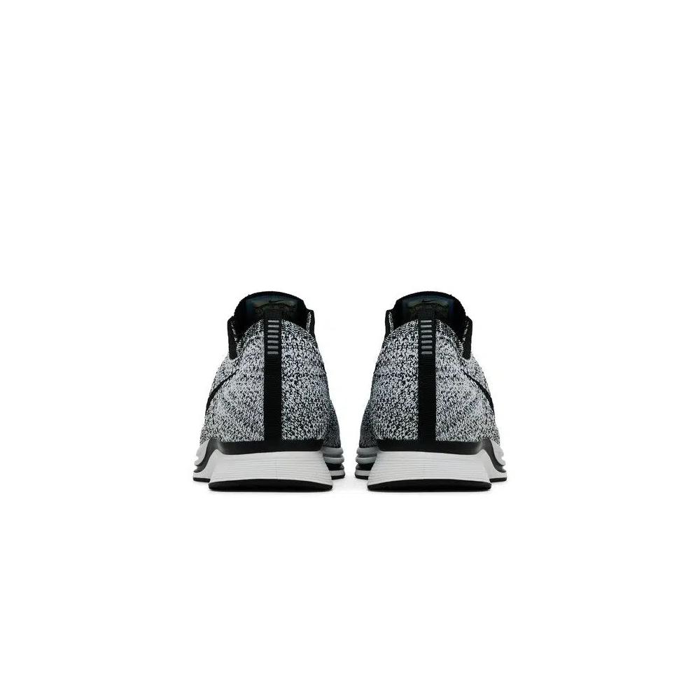 Кроссовки Nike Flyknit Racer 'Oreo 1.0' 6