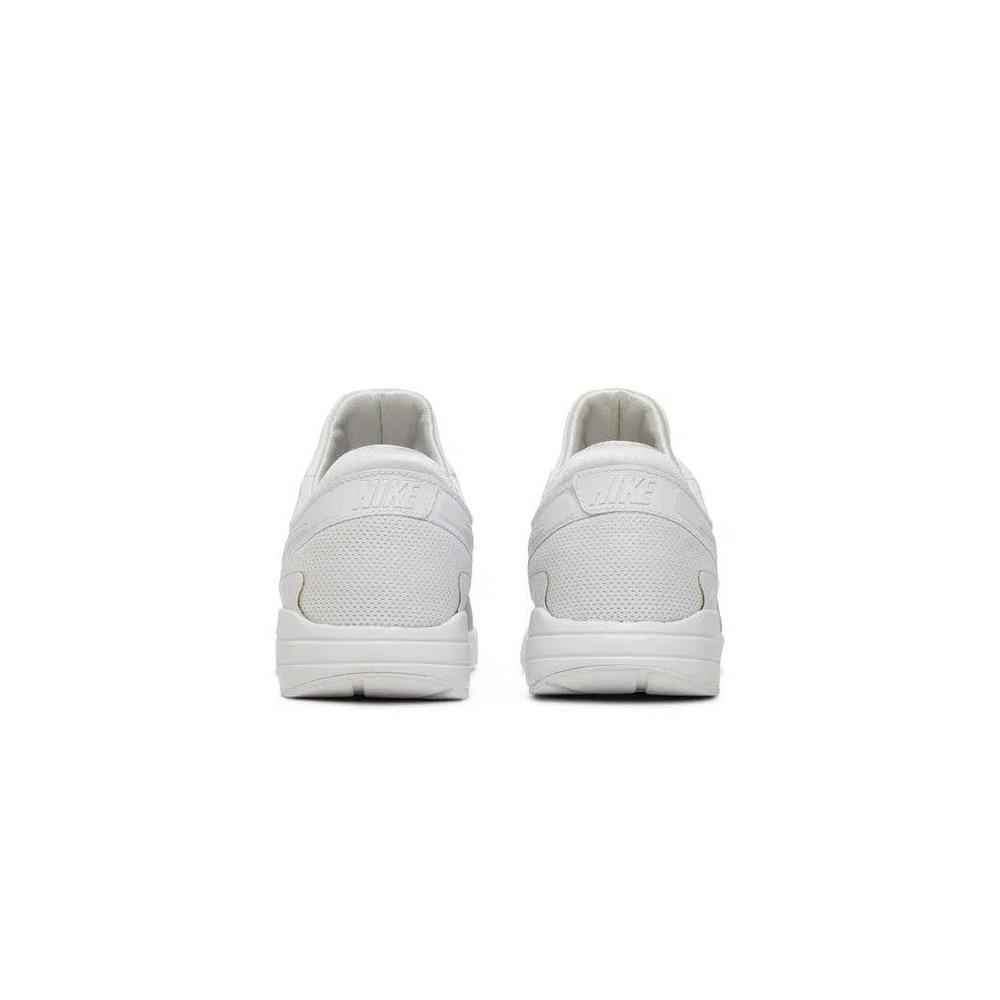 Образ жизни Бег Nike Wmns Air Max Zero 6