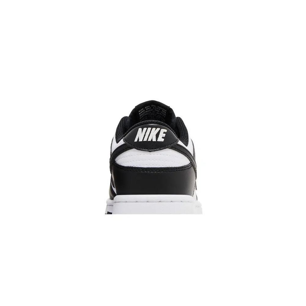 Кроссовки Nike Wmns Dunk Low Next Nature 'Black White - Black Sockliner' 7