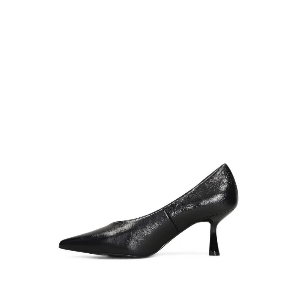 pointed-toe heeled pumps 5
