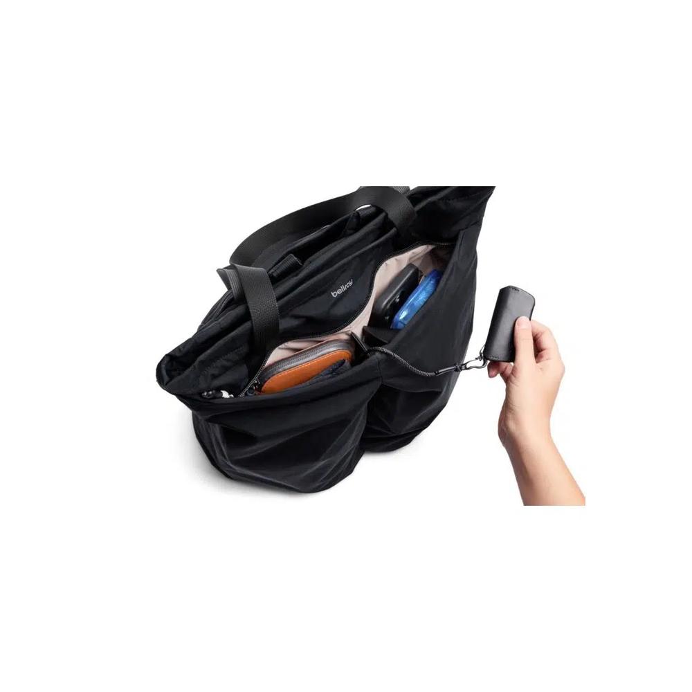 Bellroy Lite Totepack — черный 6