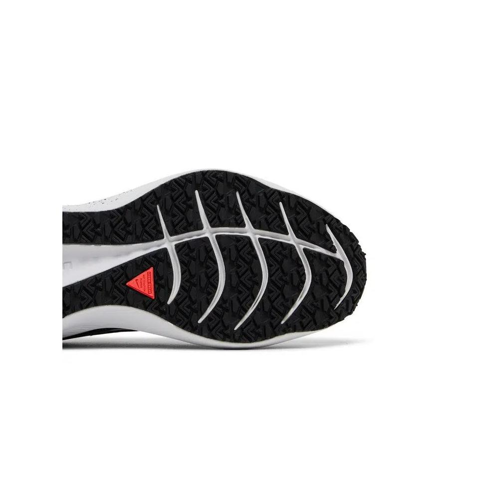 Кроссовки Nike Winflo 8 Shield 'Black Iron Grey' 5