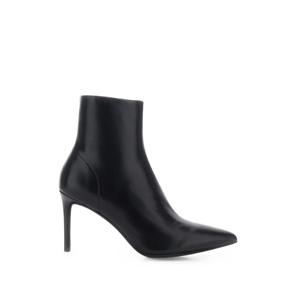 Nixie pointed-toe ankle boots 1