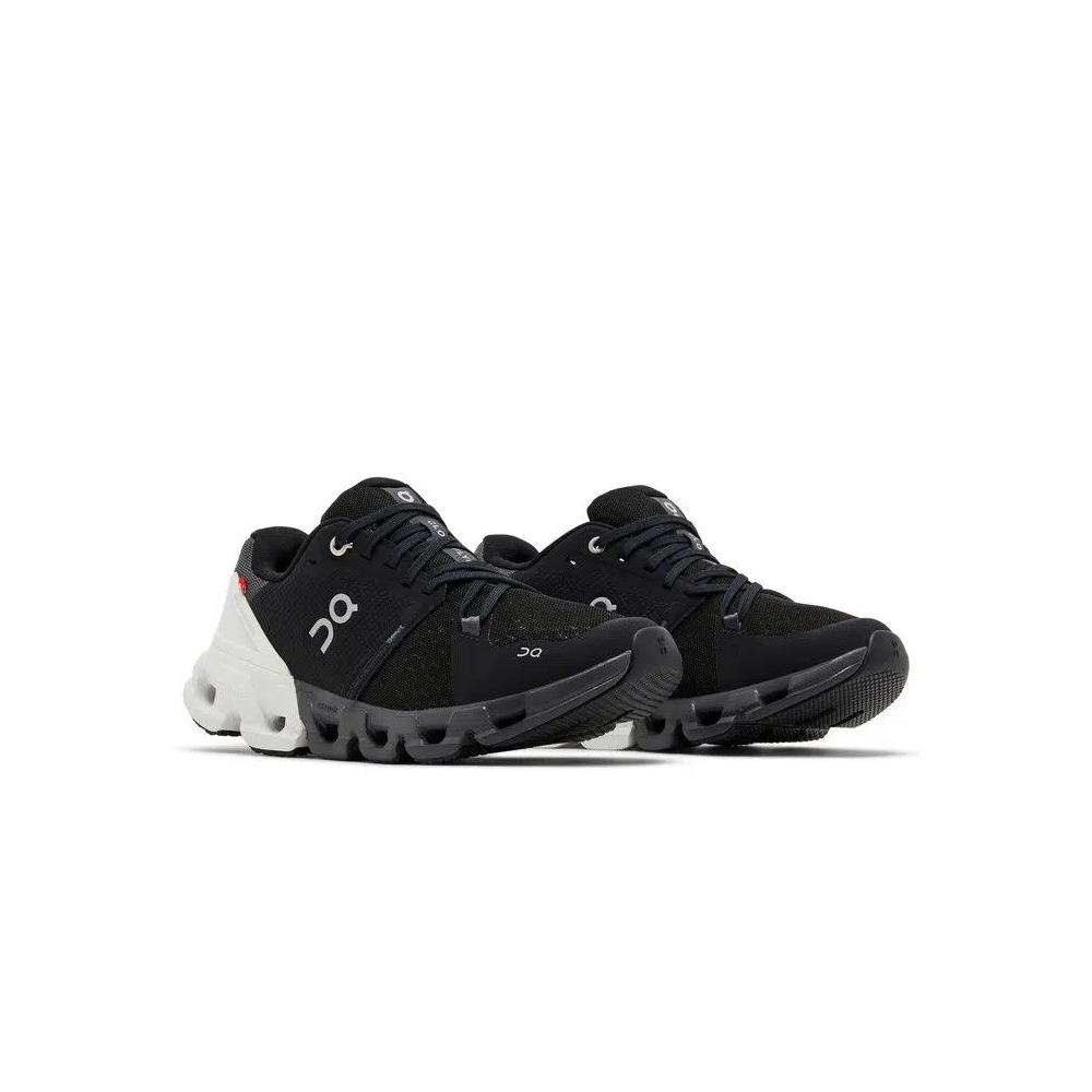 Кроссовки ON Wmns Cloudflyer 4 Wide 'Черный Белый' 8
