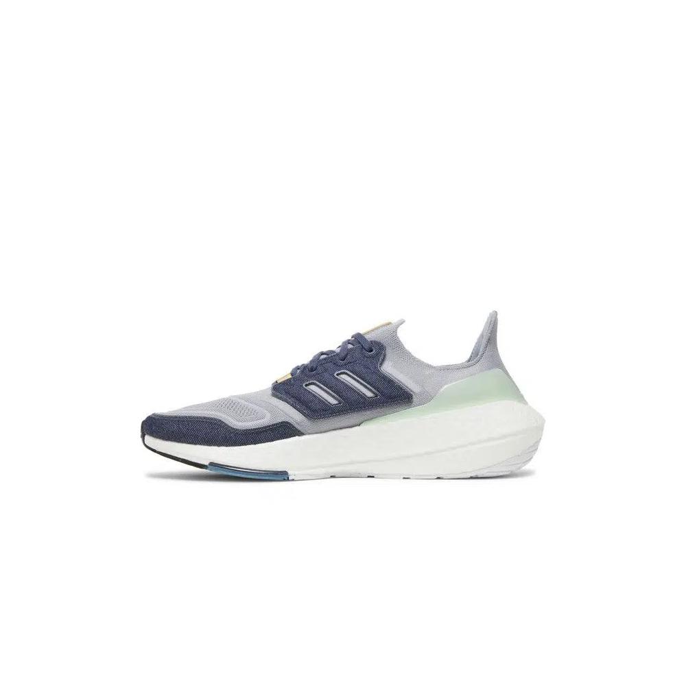 Кроссовки adidas UltraBoost 22 'Halo Silver' 3