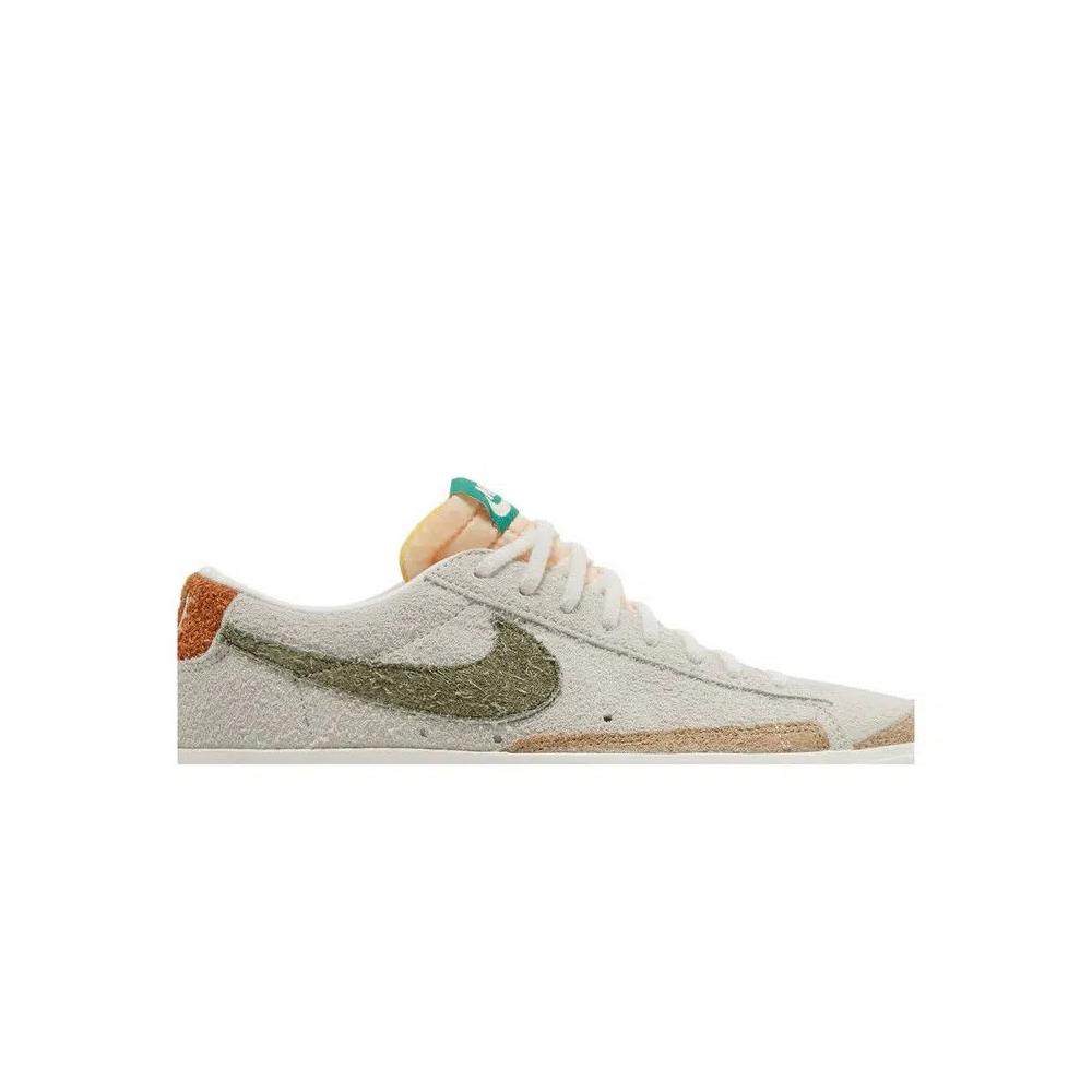 Кроссовки Nike Blazer Low '77 Premium 'Ugly Duckling' 2