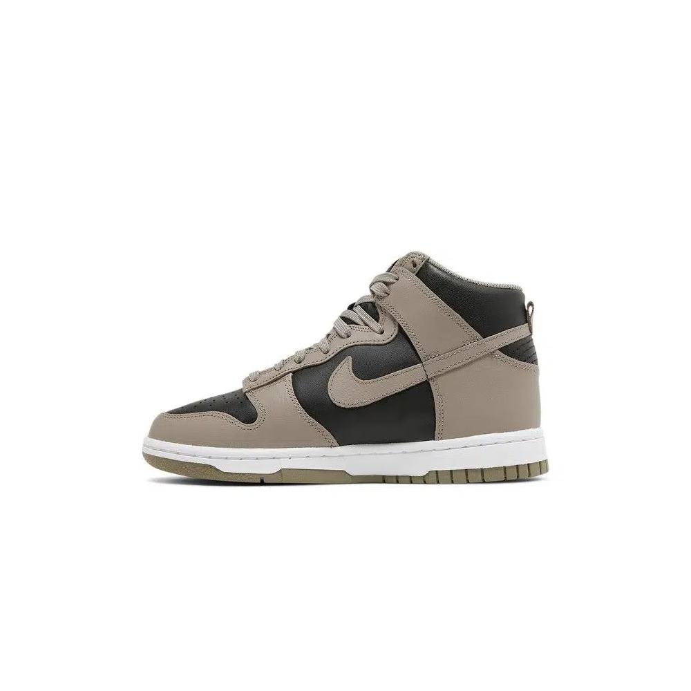 Кроссовки Nike Women's Dunk High 'Moon Fossil' 3