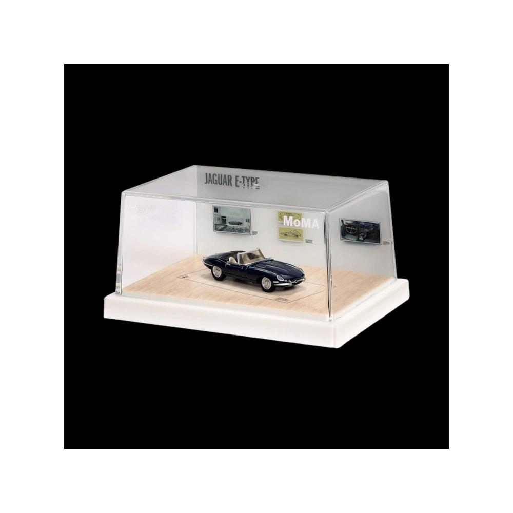Игрушки и наборы для игр Hot Wheels x Moma Jaguar E-Type Roadster 1