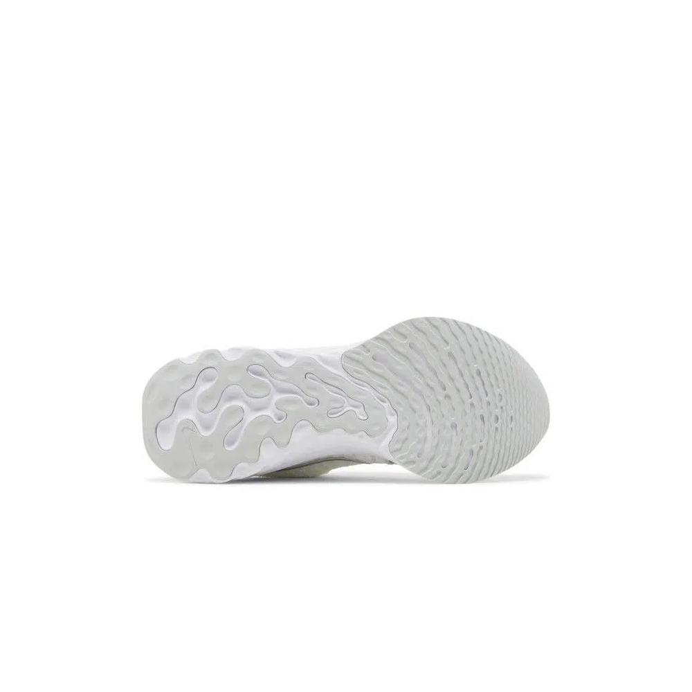 Кроссовки Nike Wmns React Infinity Run Flyknit 3 'White Metallic Silver' 4