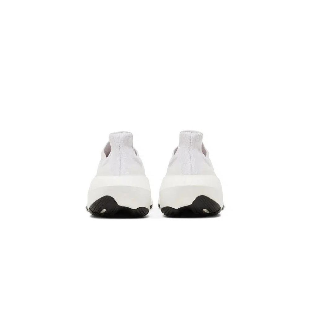 Кроссовки adidas UltraBoost Light 'Triple White' 6