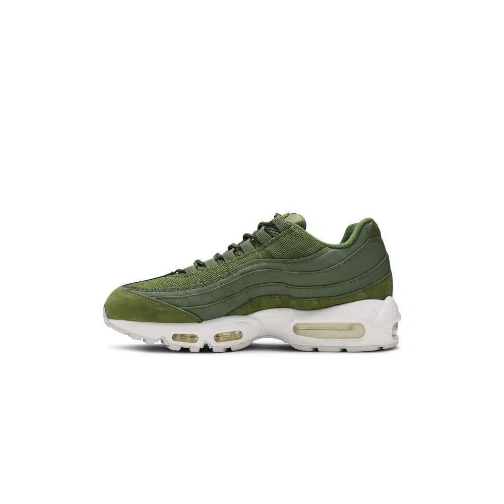 Кроссовки Stussy x Nike Air Max 95 'Olive' 3