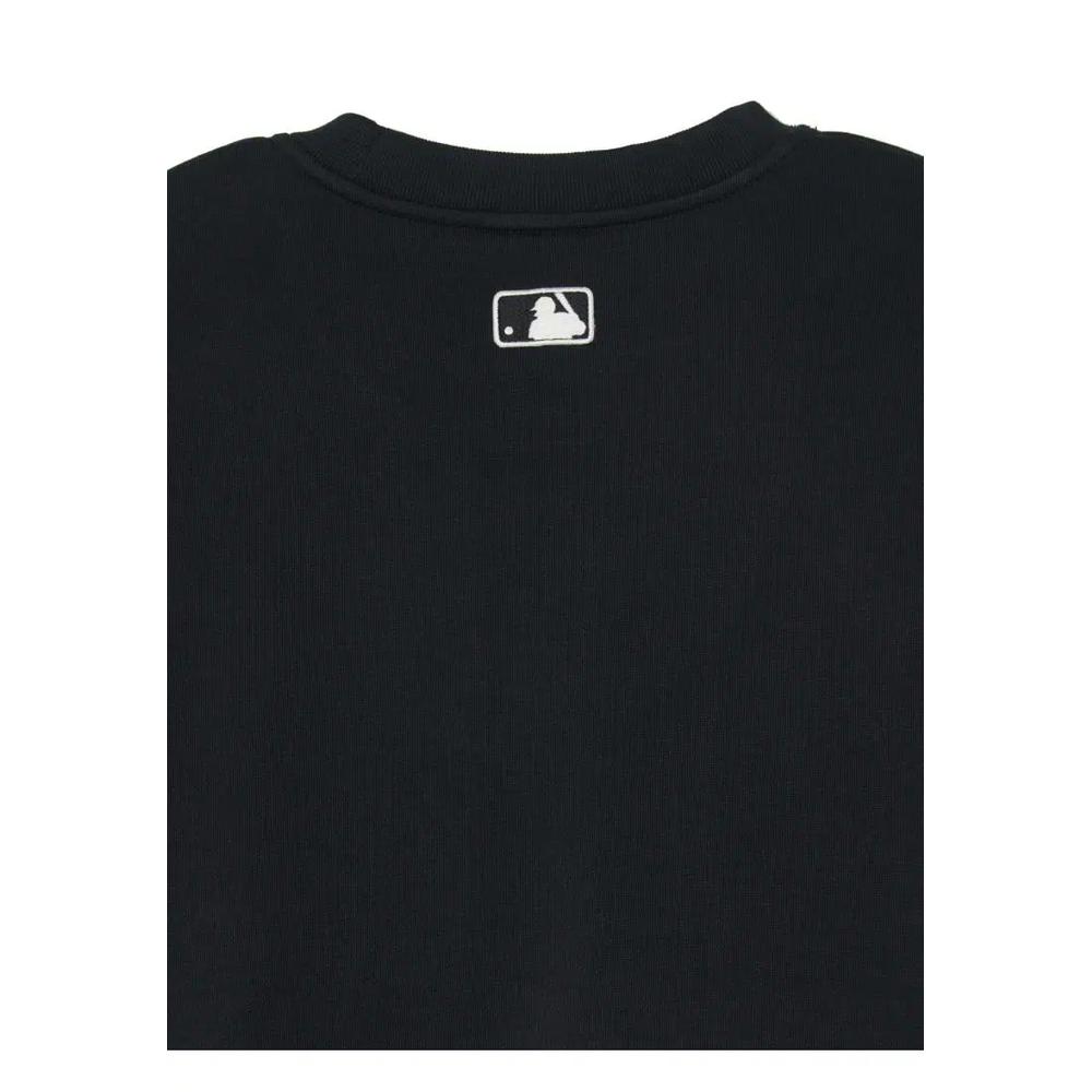 ЖЕНСКАЯ БАЗОВАЯ УКОРОЧЕННАЯ ТОЛСТОВКА С КРУГЛЫМ ЛОГОТИПОМ NEW YORK YANKEES 4