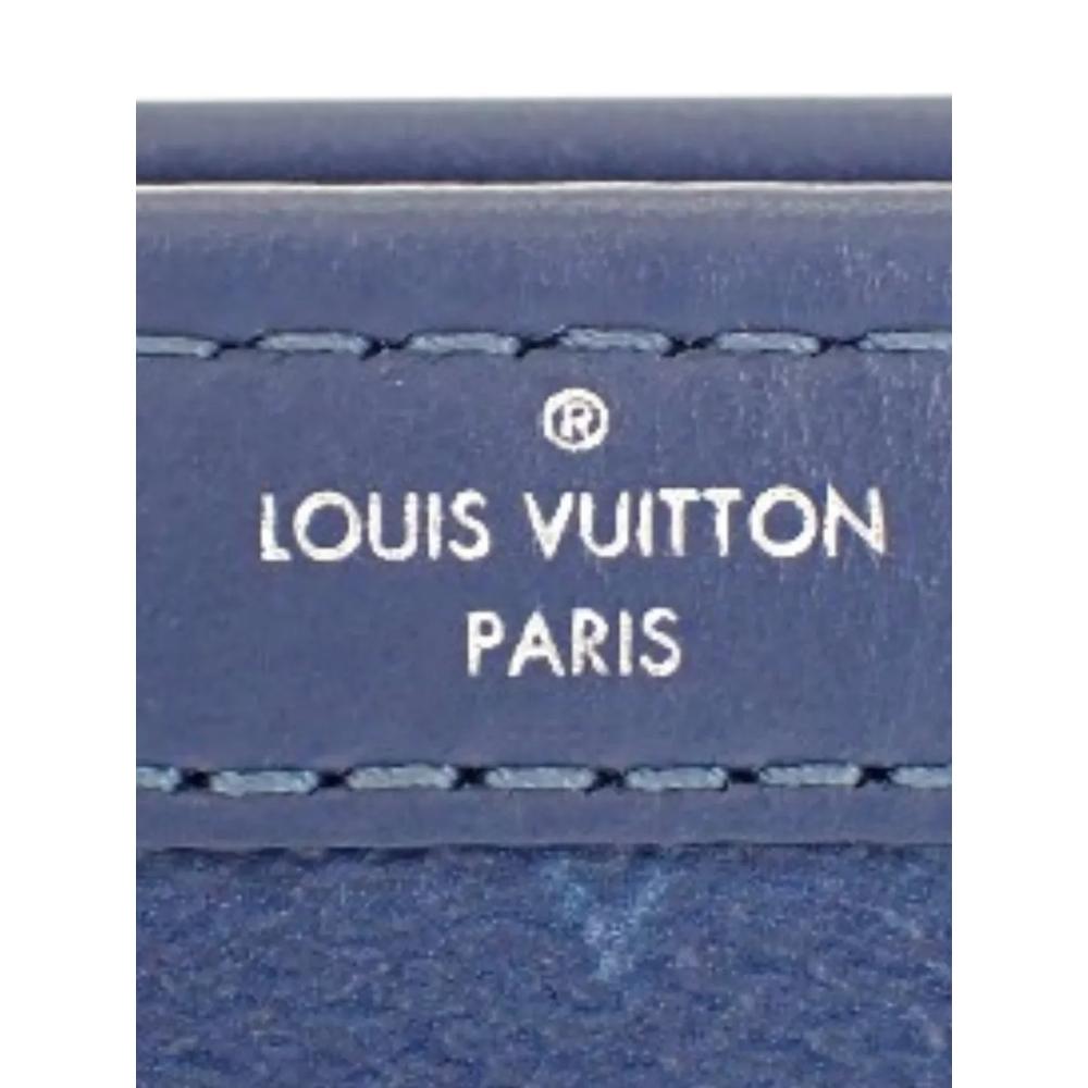 2021-2026 Monogram Gradient Gaston Wearable Wallet crossbody bag 6