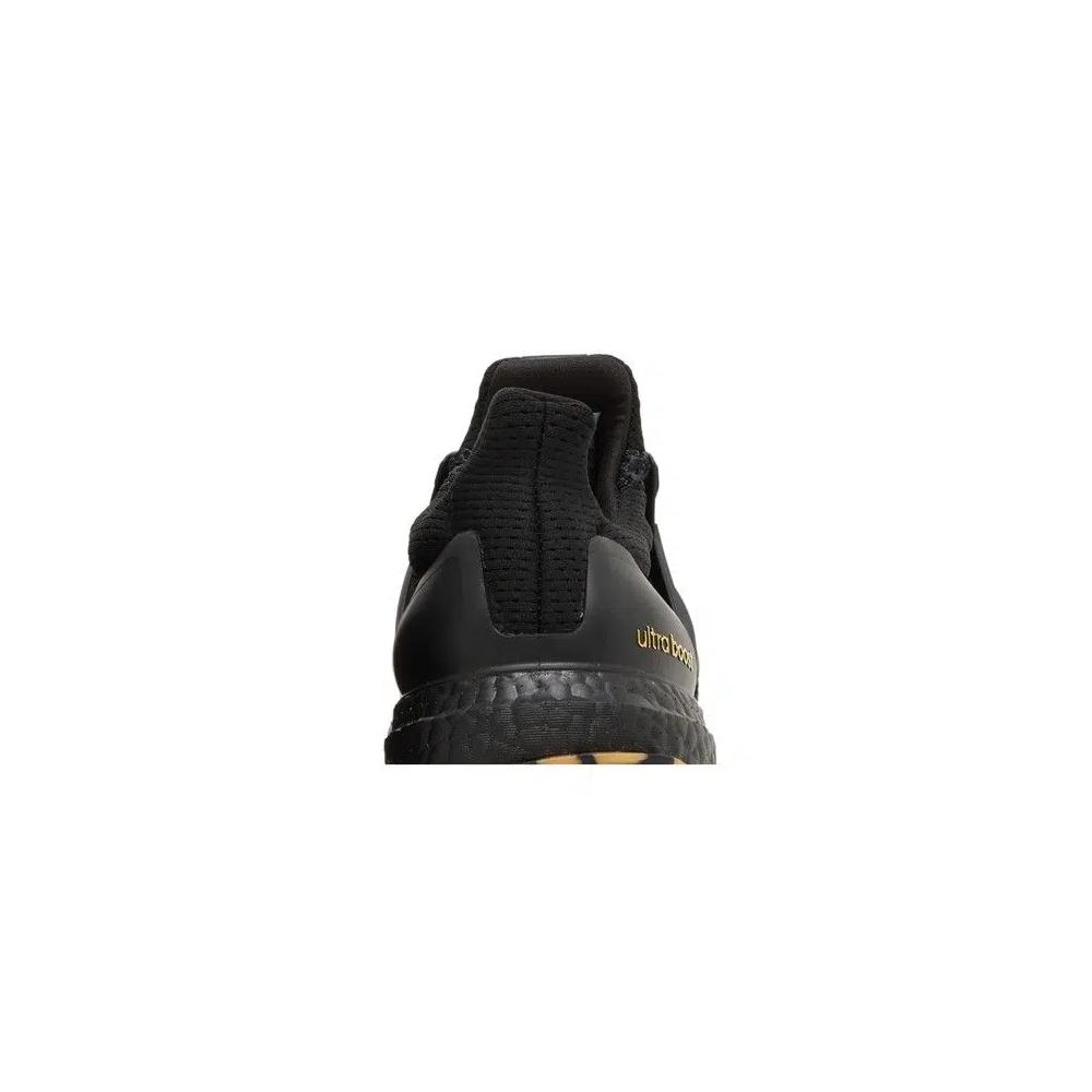 Кроссовки adidas UltraBoost 1.0 'Black Gum' 7