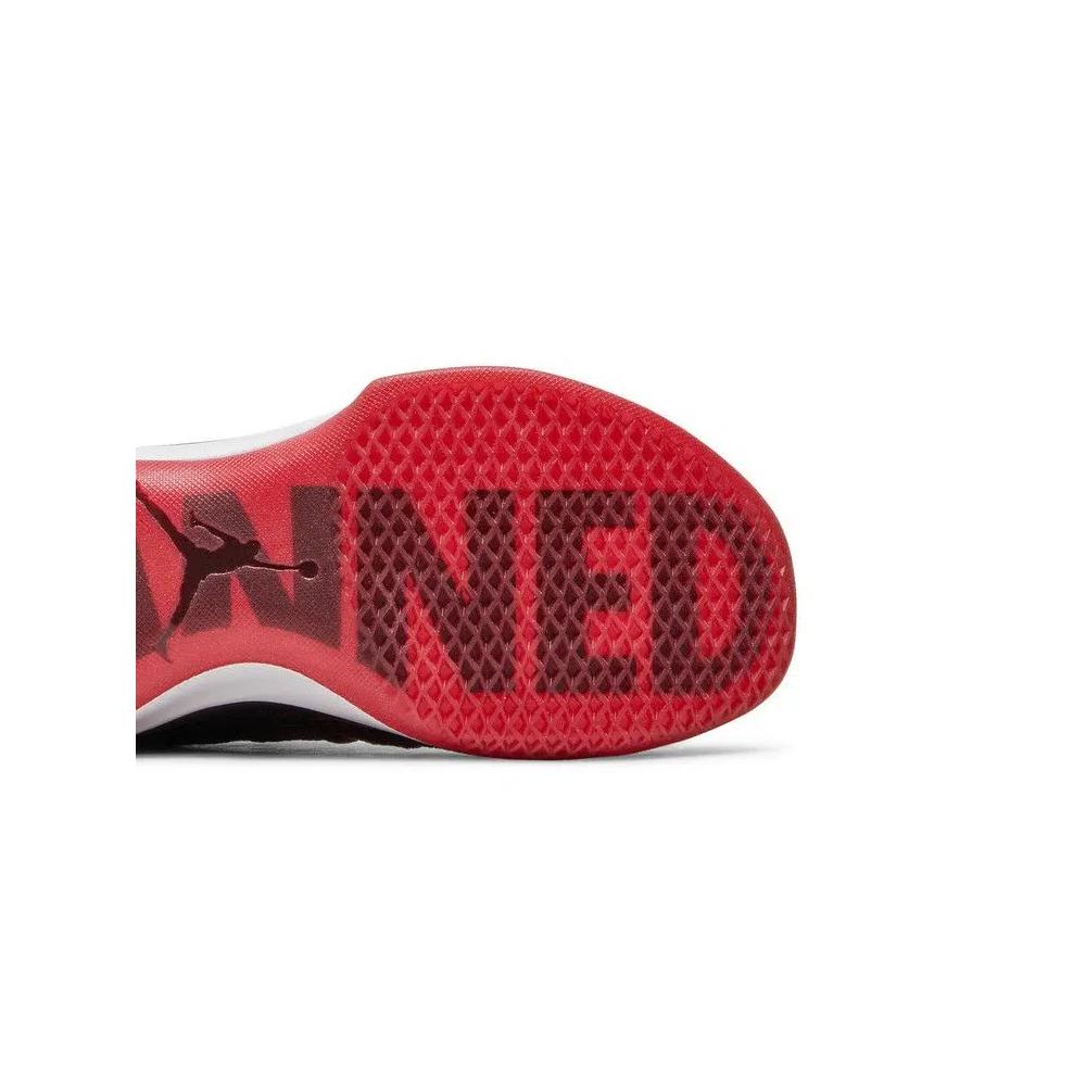 Баскетбольная форма Performance Basketball Air Jordan 31 BG 'Banned' 5