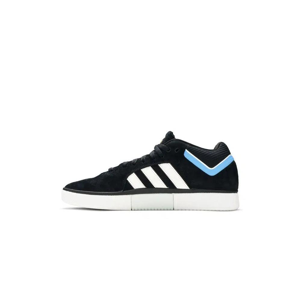 Кроссовки Adidas Tyshawn 'Core Black' 3