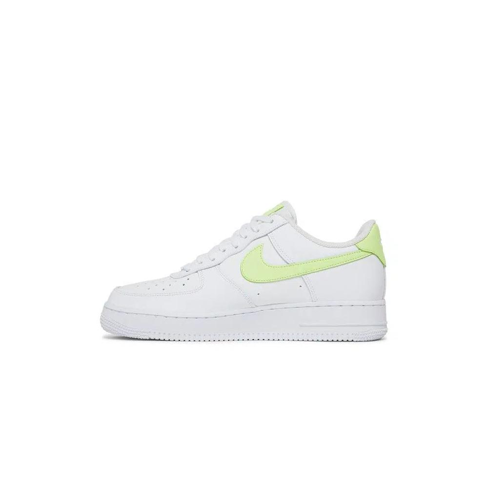 Кроссовки Nike Wmns Air Force 1 '07 'White Barely Volt' 3