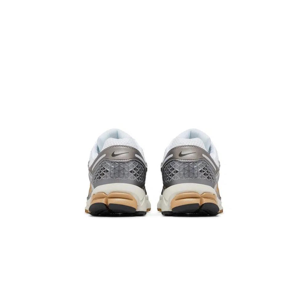 Кроссовки Nike Air Zoom Vomero 5 'Metallic Pewter' 6