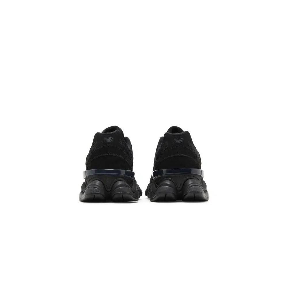Кроссовки New Balance 9060 'Triple Black Suede' 6