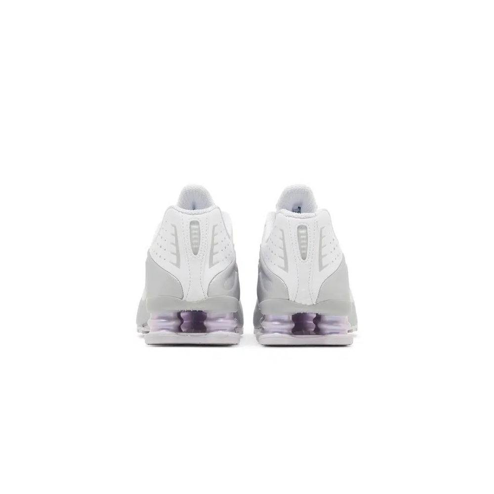 Кроссовки Nike Wmns Shox R4 'Platinum Barely Grape' 6
