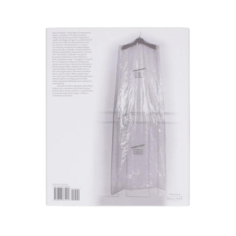Книга Martin Margiela: The Women's Collections 1989-2009 2