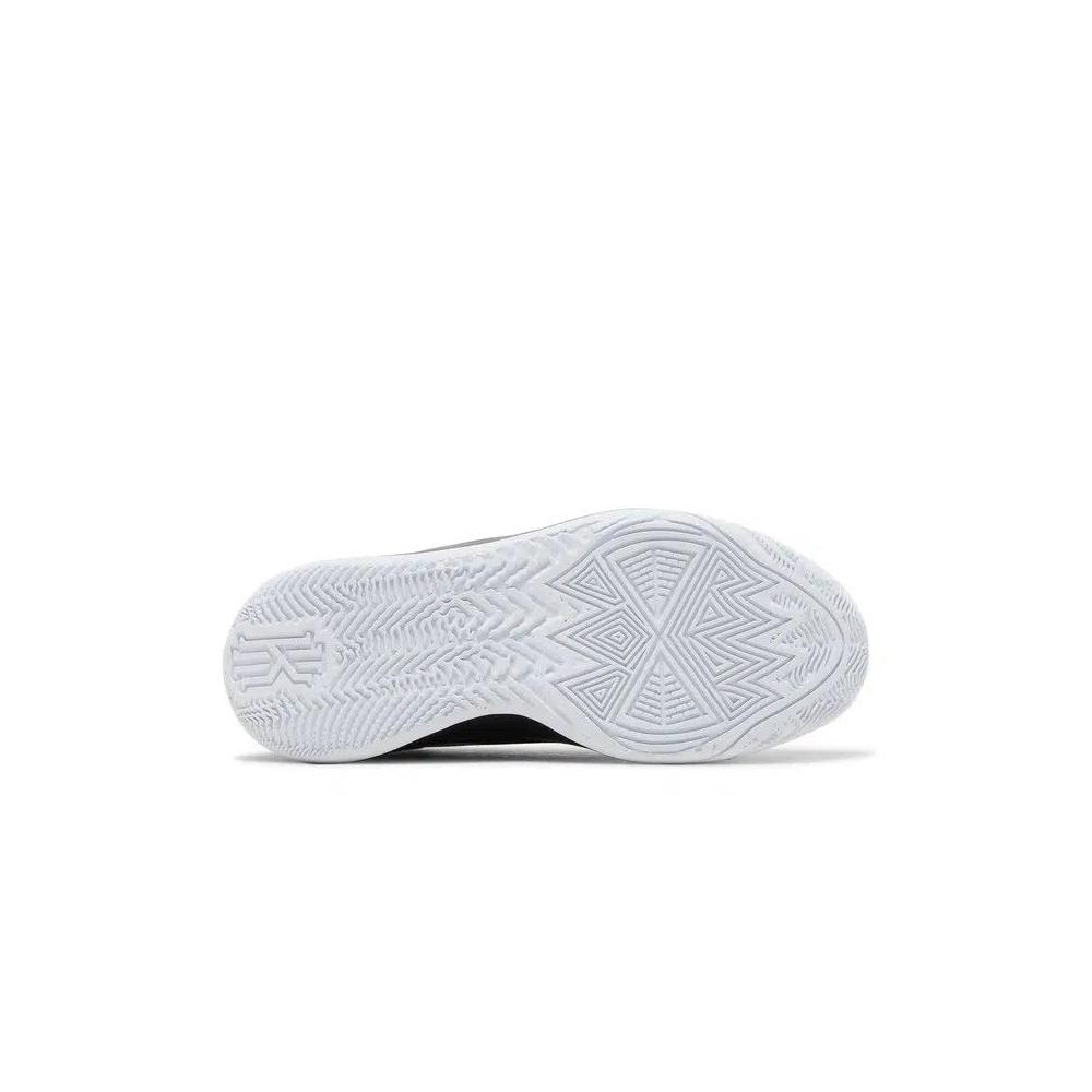 Кроссовки Nike Kyrie Flytrap 6 GS 'Black White' 4