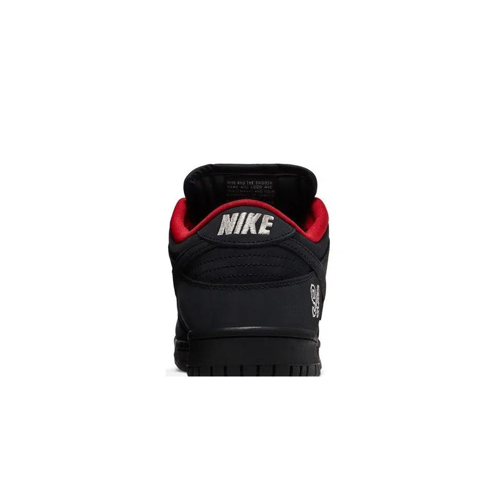 Кроссовки Supreme x Nike Dunk Low SB 'Черный' 7