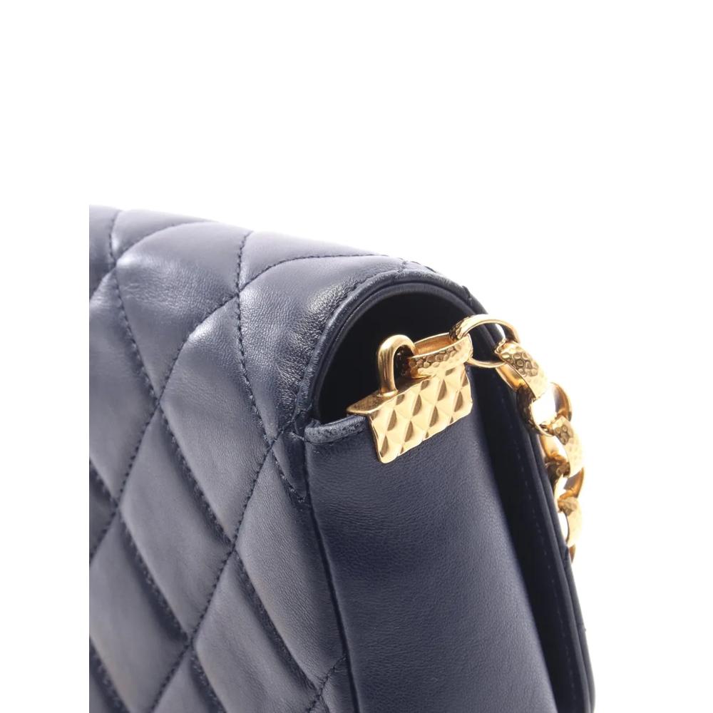Маленькая сумка через плечо CC Quilted Lambskin Single Flap (2020 год) 2
