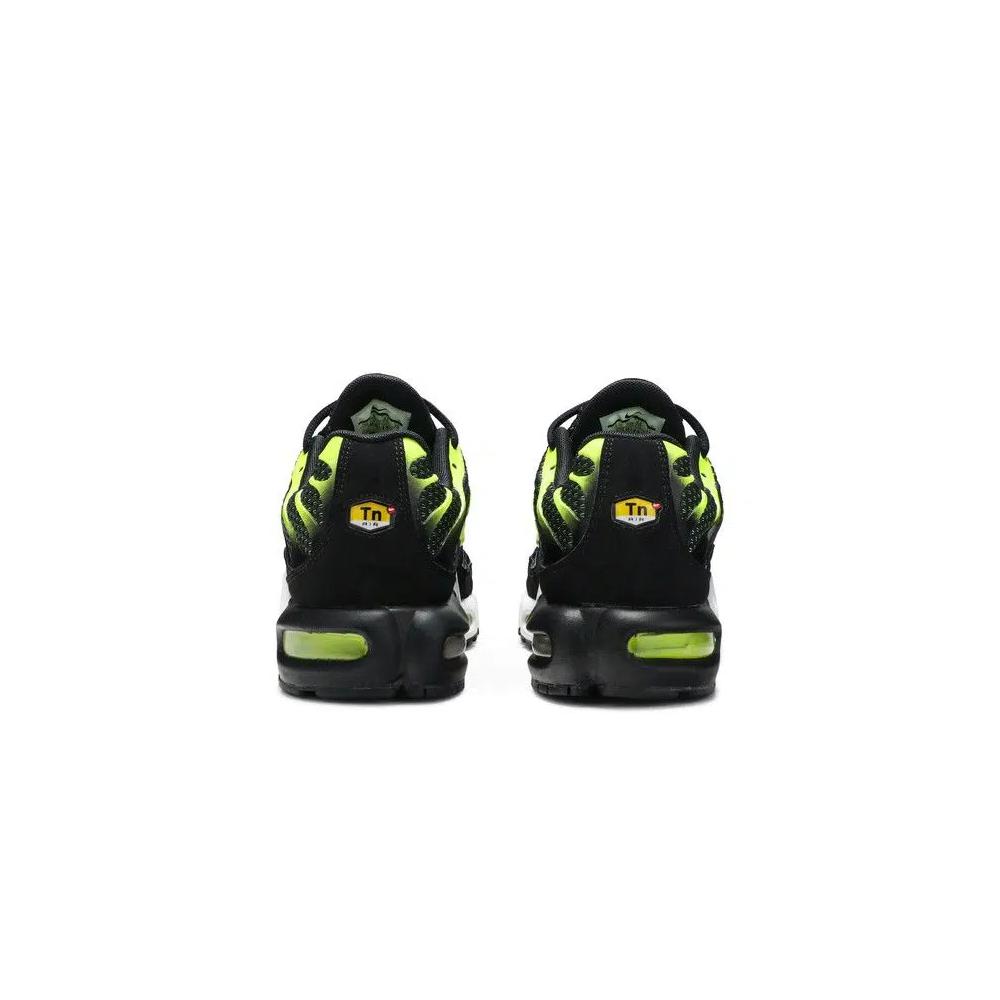 Кроссовки Nike Air Max Plus 'Черный Вольт' 6