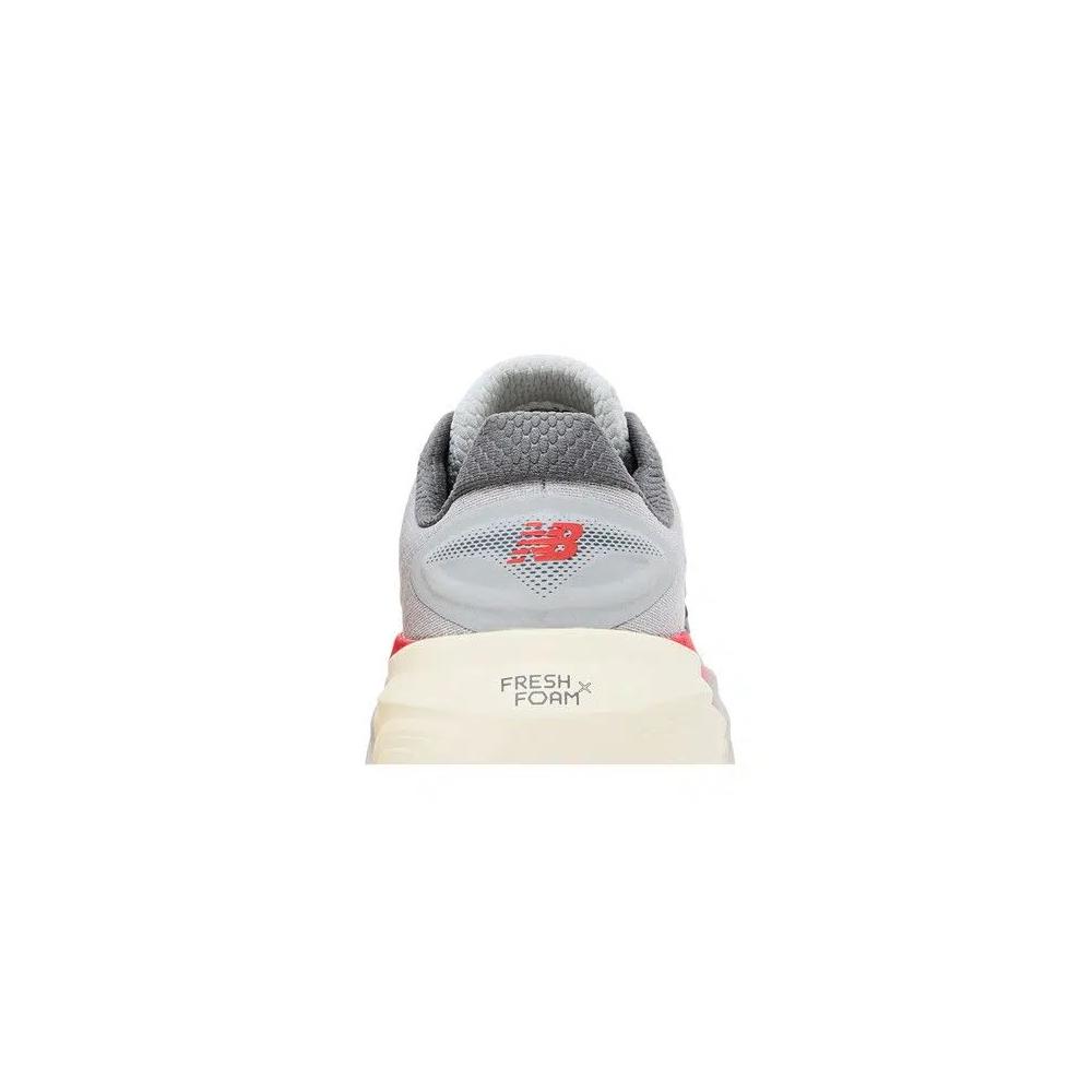 Кроссовки New Balance Fresh Foam X More v6 «Grey Matter True Red» 7