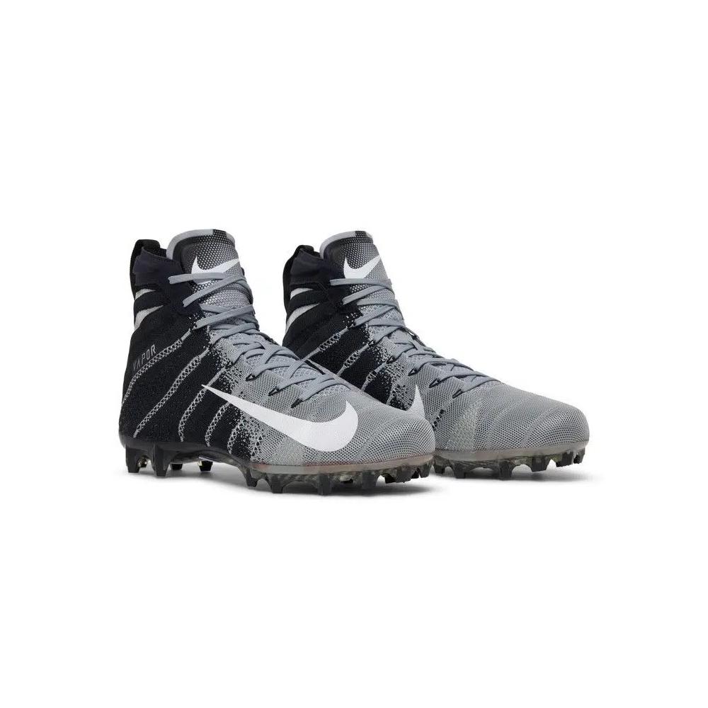 Бутсы Nike Vapor Untouchable 3 Elite Flyknit 'Black Matte Silver' 8