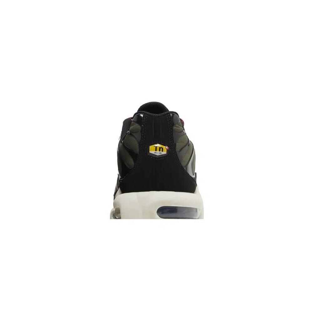 Кроссовки Nike Air Max Plus 'Black Cargo Khaki' 7