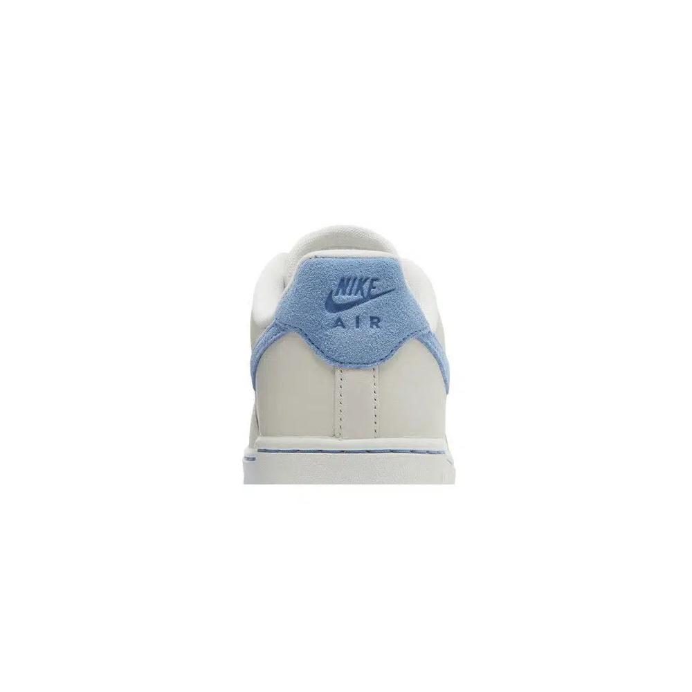 Кроссовки Nike Wmns Air Force 1 LXX 'White University Blue' 7