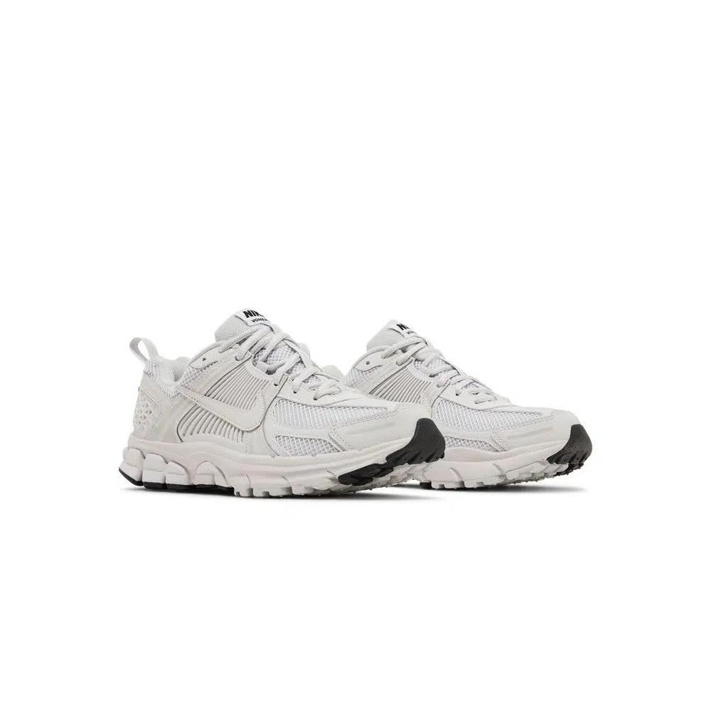 Кроссовки Nike Vomero 5 GS 'Vast Grey' 8