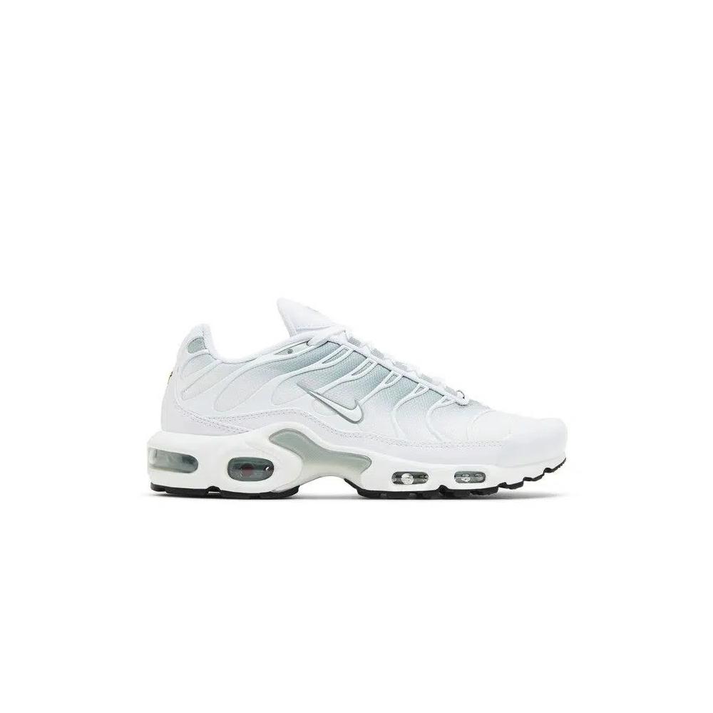 Кроссовки Nike Wmns Air Max Plus «Mica Green» 1