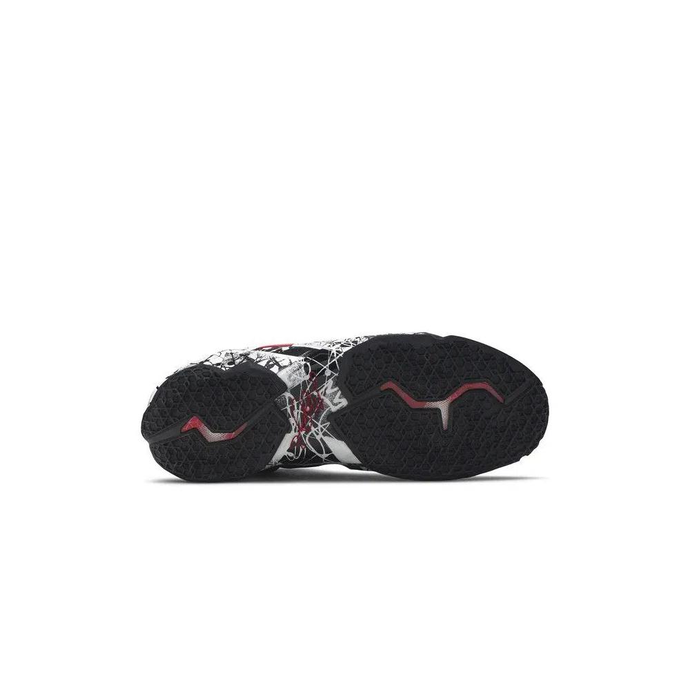 Кроссовки Nike LeBron 11 'Graffiti' 4