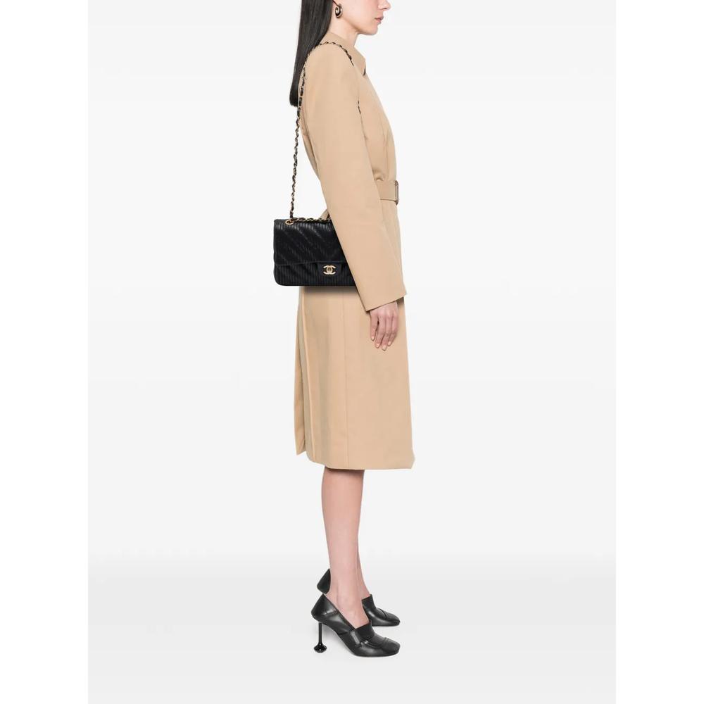 Сумка на плечо Classic Chevron Calfskin Pleated Double Flap среднего размера (2018 год) 2