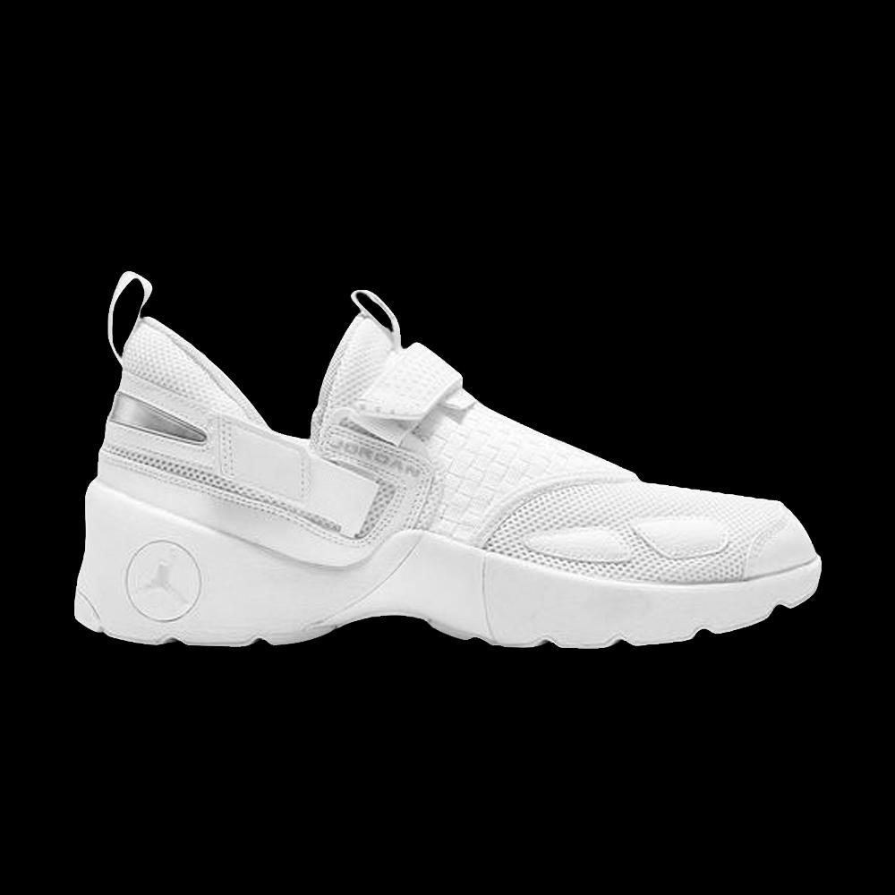 Кроссовки Air Jordan Trunner LX 'Triple White' 1